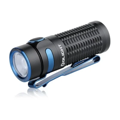 Image de OLIGHT Baton 3 Petite Lampe de Poche Aimantée 1200 Lumens 5 Modes d&#039;Éclairage et Mode Stroboscope Torche pour Camping, Randonnée, D&#039;urgence, Ménage,Pêche Porte clés Étanche IPX8