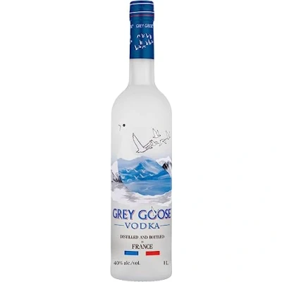 Image de Vodka premium 100 % française, 40 vol. d’alc., cl / 1 l, GREY GOOSE est exclusivement fabriquée à partir d’ingrédients français : du blé de Picardie et l’eau source naturelle Charente