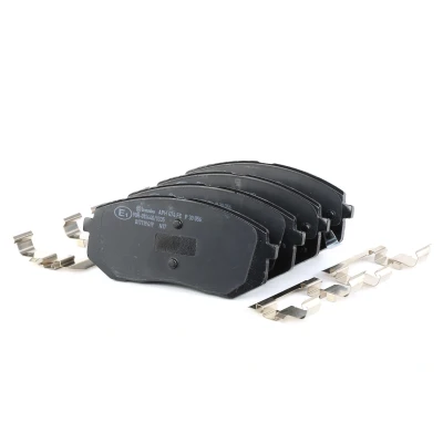 Image de BREMBO P 30 056 Jeu de plaquettes frein avec indicateur d&#039;usure tôle anti bruit accessoires HYUNDAI: i40 CW, Berline, Tucson oscaro,