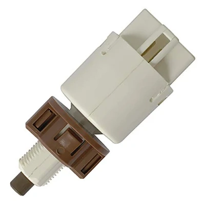 Image de FAE 24691 Interrupteur des feux de freins mécanique 4 TOYOTA: RAV4 III SUV, Land Cruiser Prado 120, Yaris II 3/5 portes, SUZUKI: SWIFT 3, Jimny SUV