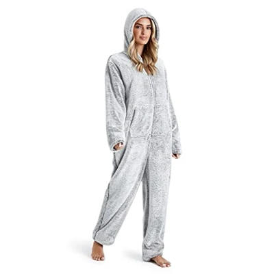 Image de CityComfort Combinaison Pyjama Femme, Grenouillère Femme Onesie Tout en Un Polaire S XL (Gris Deux Tons, L)