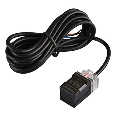 Image de Heschen PL 05N2 détecteur de proximité inductif Carré Type Non blindé Distance du 5 mm 10 30 VDC 200 mA NPN normalement fermé (NC) 3 fils