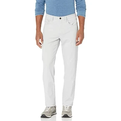Image de Amazon Essentials Pantalon Chino Stretch Confortable à 5 Poches Coupe Droite (Déjà Goodthreads) Homme, Gris Clair, 28W / 30L