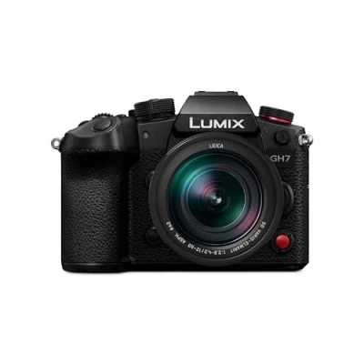 Image de Panasonic Lumix GH7L Appareil Photo Hybride Expert + Objectif Leica 12 60mm (Vidéo illimitée, AF Phase, Audio 32bit, 5.8K 30p Open Gate, ProRes RAW, Log Arri, 4K 120p) Version Française