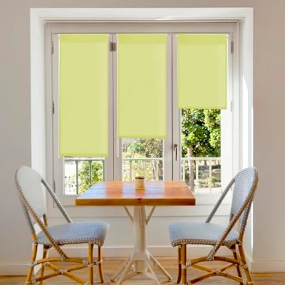 Image de Blindecor Aure Store enrouleur Easyfix translucide uni Vert pistache, 52 x 180 cm (largeur hauteur) Taille du tissu 49 175 Stores de fenêtre sans outil