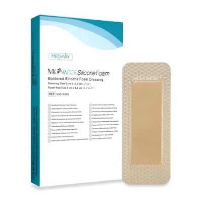 Image de MedVanceTM Pansement en mousse adhésive silicone avec bordure, 5 cm x 12.5 (tampon 3 8.5 cm) Boîte de pansements